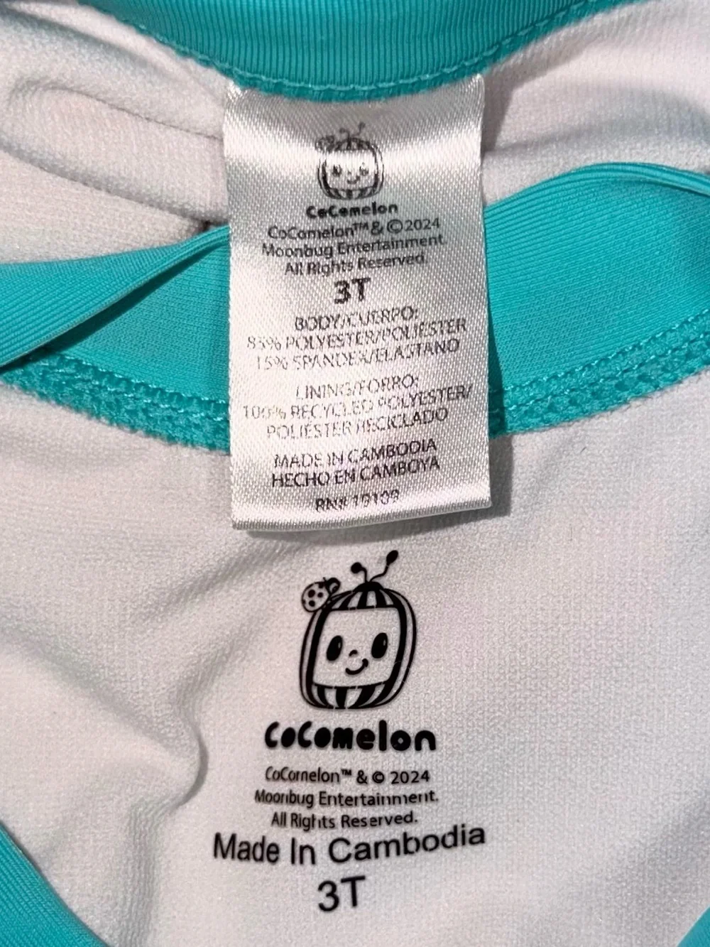 CoComelon Toddler Girls Size 3T Two Piece Rash Guard Swimsuit